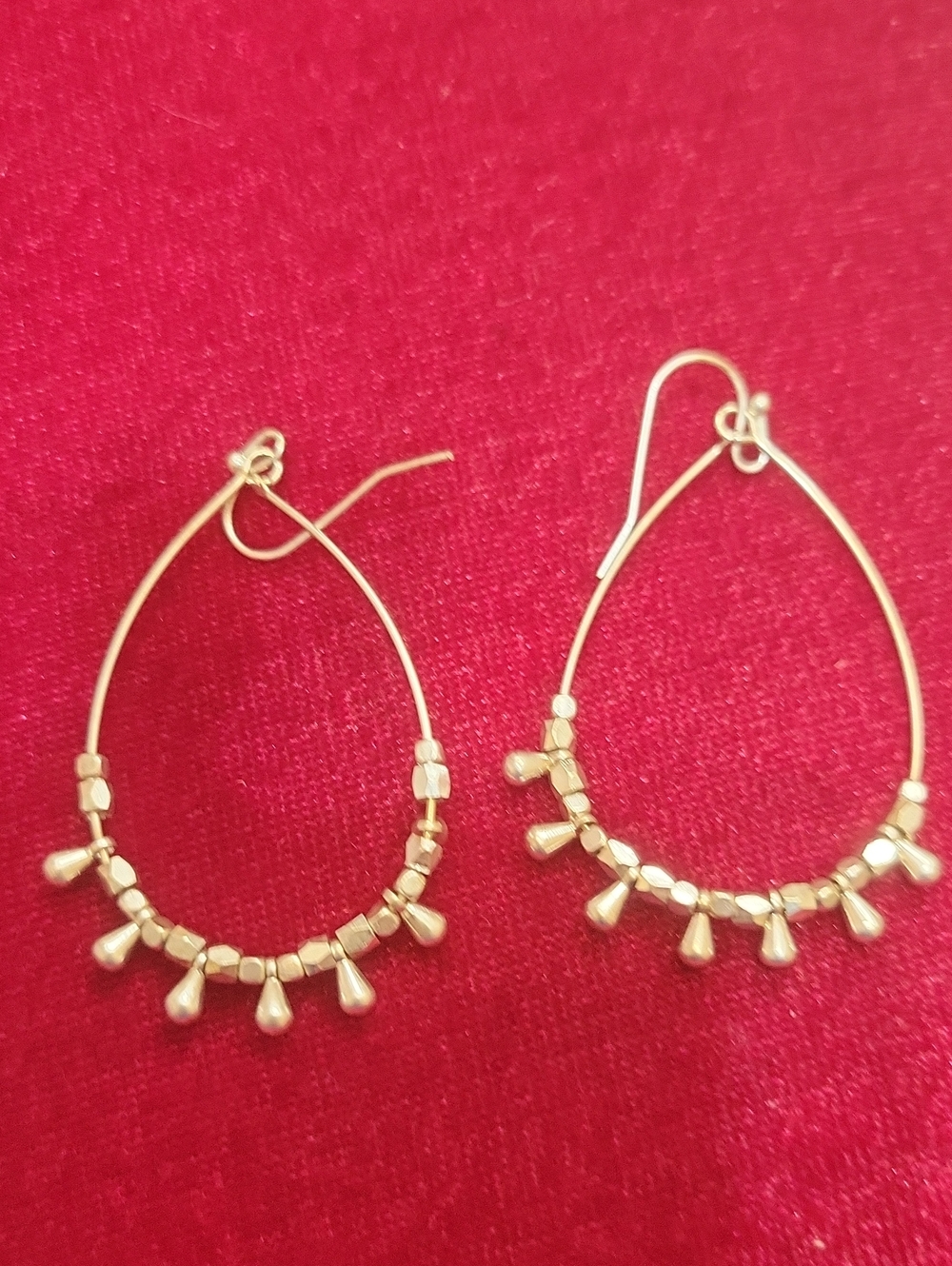 NWOT Marlyn Schiff Mareka Teardrop Earrings - Silver Tone